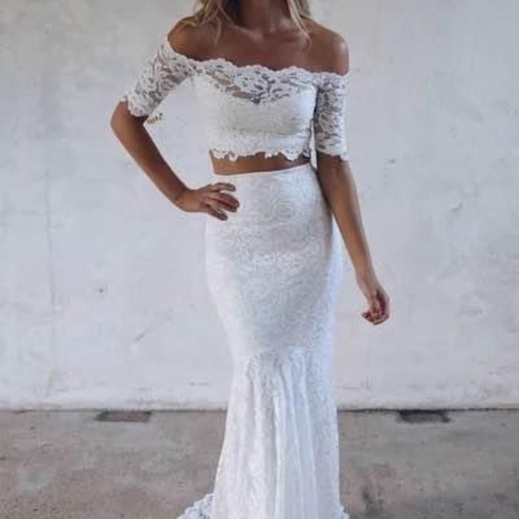 Grace Loves Lace Everly Wedding Dress - Picture 1 of 6